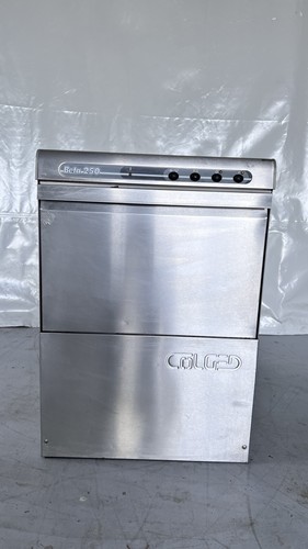 Lavastoviglie professionale